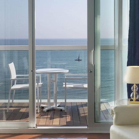 Hotel Tiffany'S Ριτσόνε Εξωτερικό φωτογραφία