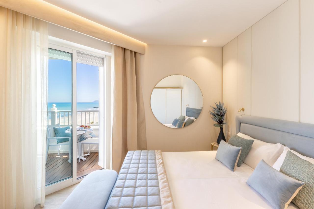 Hotel Tiffany'S Ριτσόνε Εξωτερικό φωτογραφία